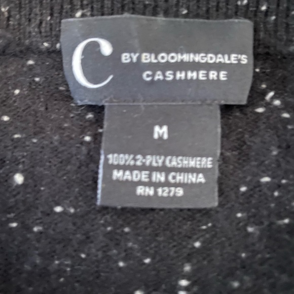 Bloomingdale's Black and White Speckled Cashmere Sweater - Picture 5 of 5